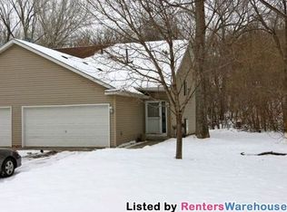 3688 Robin Ln, Eagan, MN 55122