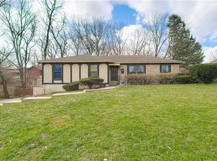 7065 Waverly Ct, Kansas City, KS 66109