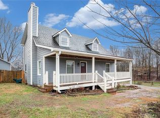 401 Mary Davidson Dr, Cleveland, GA 30528