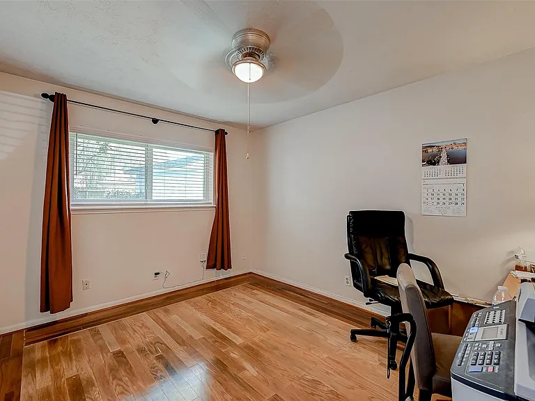 12823 Westhorpe Dr — Photo 6