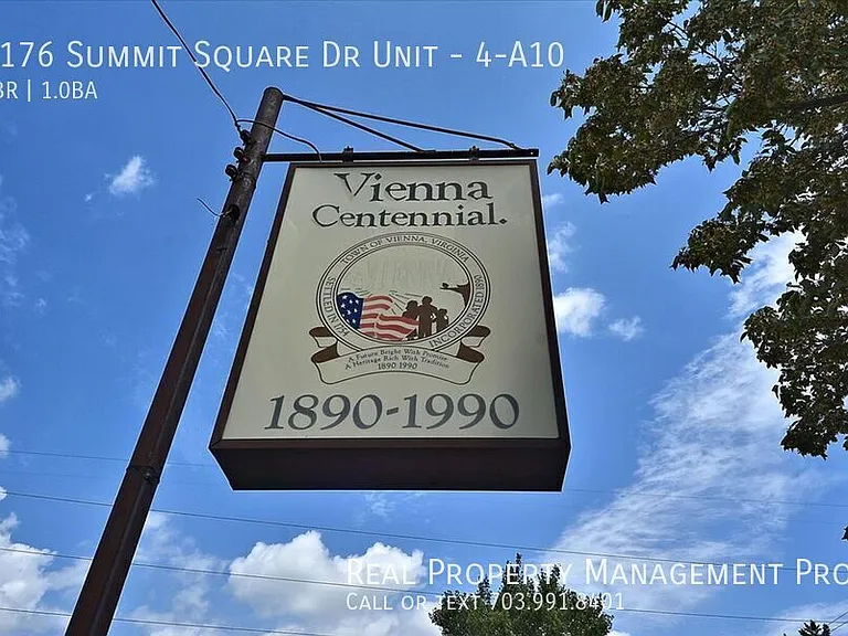 3176 Summit Square Dr #4-A10 — Photo 31