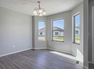 411 W Barcelona St, Republic, MO 65738