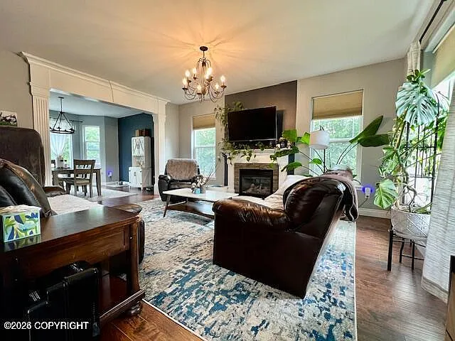 1705 S Creekside Cir — Photo 3
