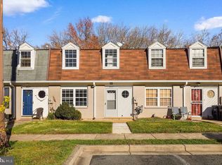 1827 Dutch Village Dr Unit K-350, Landover, MD 20785