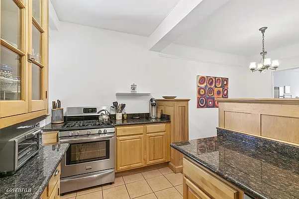 Rented by Corcoran | media 14