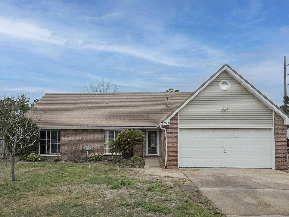 1st image of 2300 Prytania Cir