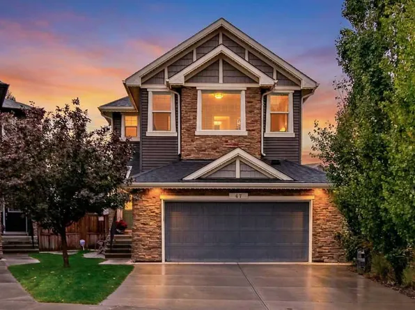 47 SE Nolanfield Cres NW, Calgary, AB T3R 0L7