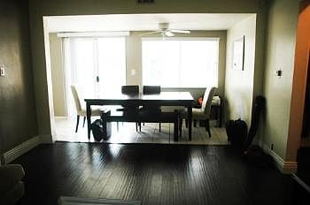 4th image of 7407 Louise Ave