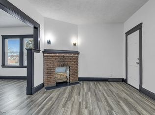 1064 E 78th St #1, Cleveland, OH 44103