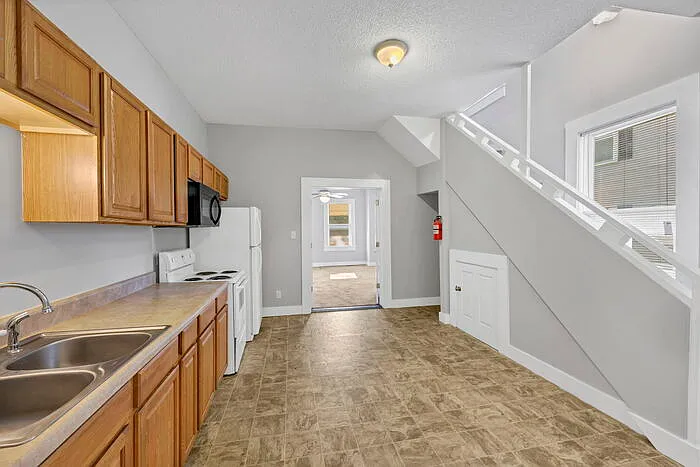 117 Church St — Photo 9