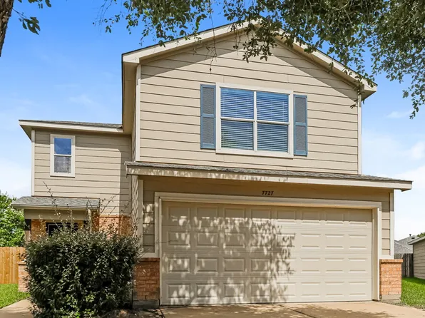 7727 Painted Desert Dr, Cypress, TX 77433