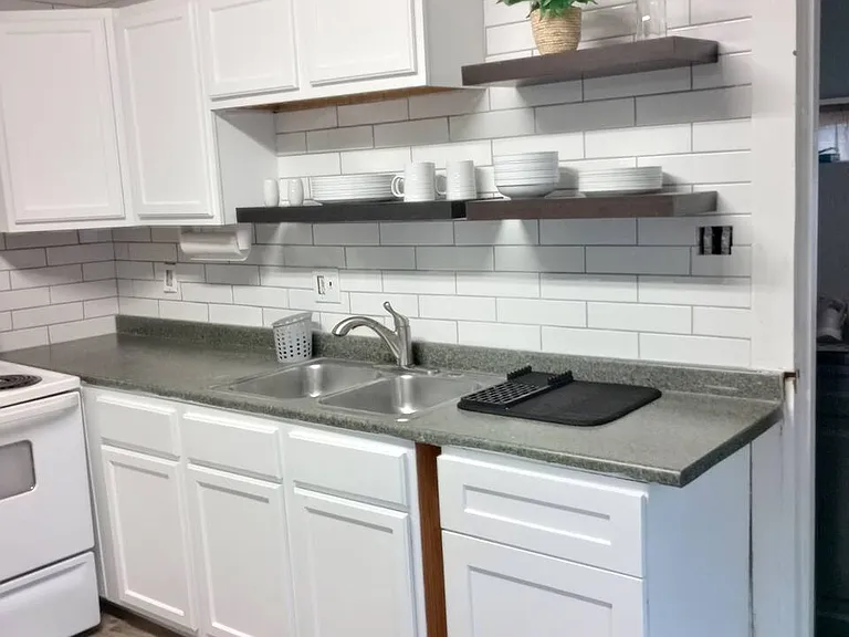 1010 Carr St — Photo 7