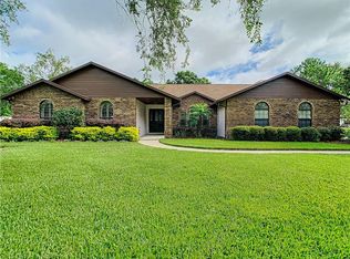 5920 W Farkas Rd, Plant City, FL 33567