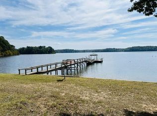 125 Isle Dr, Hemphill, TX 75948