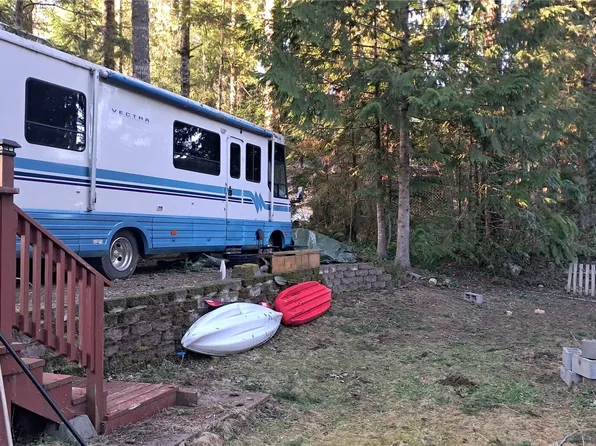 44951 Blacktail Loop, Concrete, WA 98237