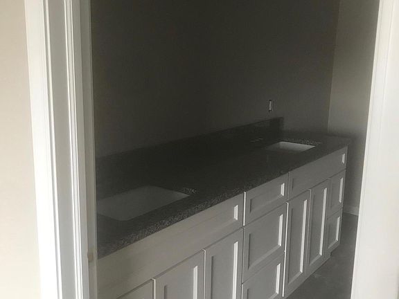 4th image of 4137 N Grande Way