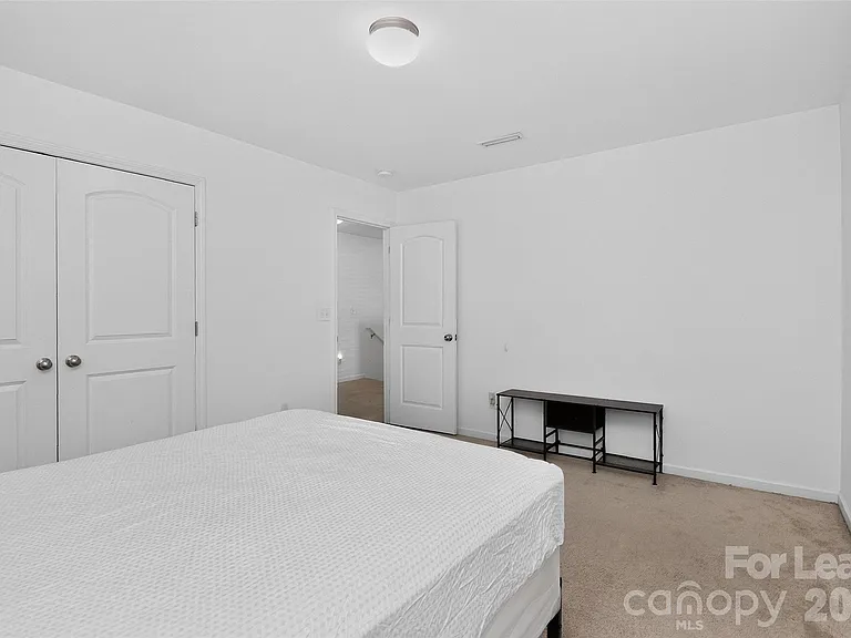 2038 Eddie Massey Ln — Photo 28