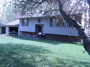 7 Brigham Cir, Randolph, VT 05060