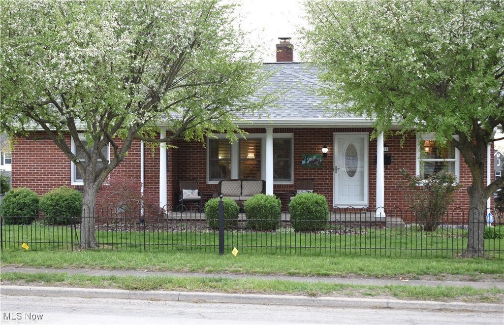 Real estate listing image