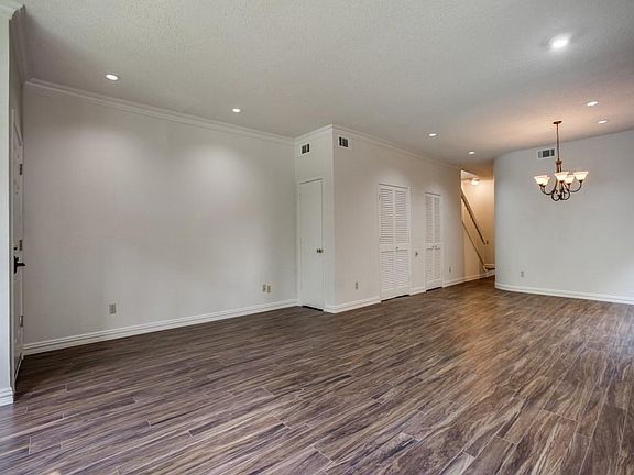 3rd image of 3635 Asbury St