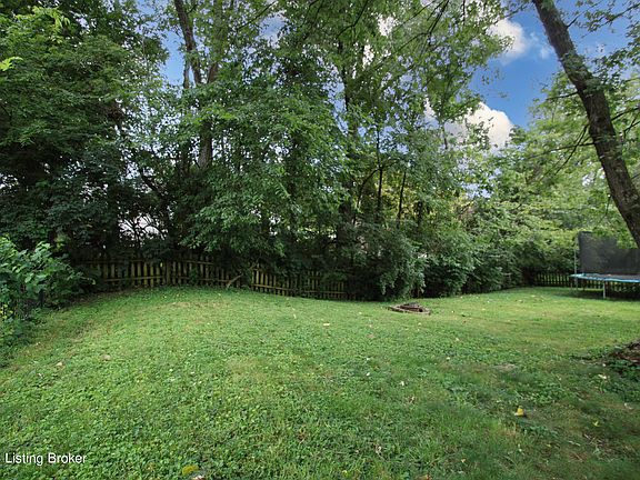 3rd image of 12108 Greenvalley Dr