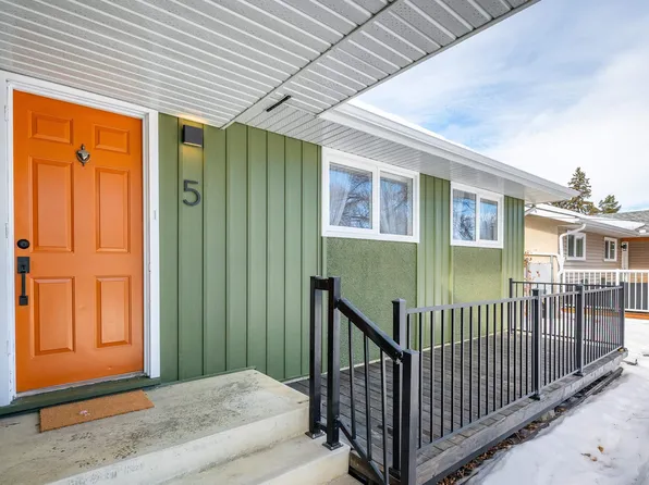 5 Larose Dr, Saint Albert, AB T8N 1S5