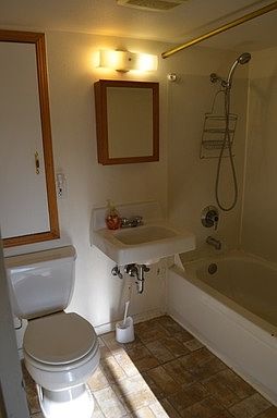 1st image of 519 Beaver St