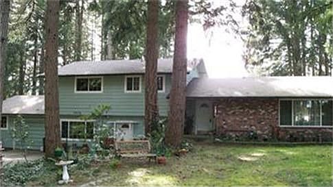 1st image of 3837 Long Lake Dr SE