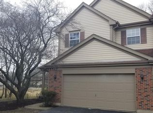 6520 Barclay Ct, Downers Grove, IL 60516