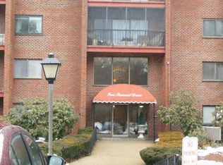 2 Summit Dr APT 65, Reading, MA 01867