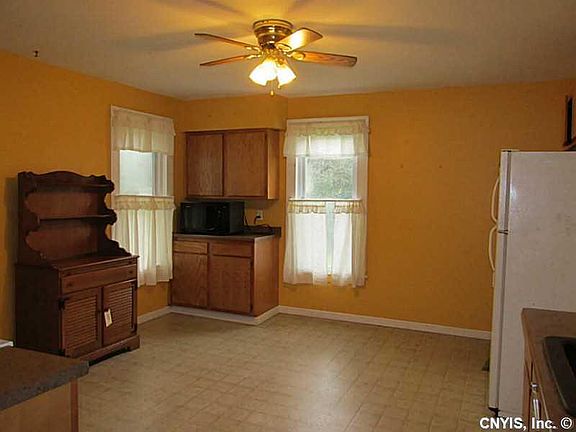 4th image of 64 Fitch Ave