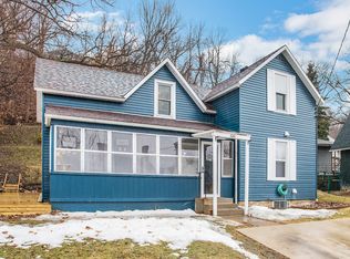 1010 W 5th St, Red Wing, MN 55066