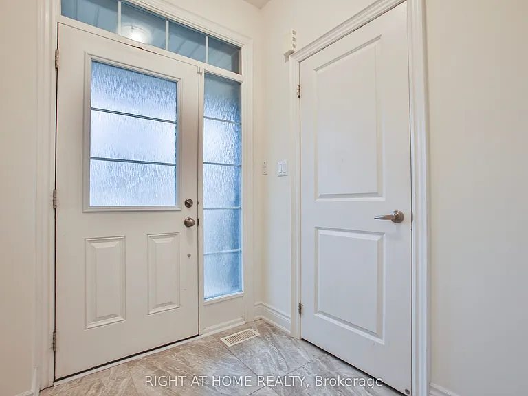 25 Hubbell Rd #UPPER — Photo 6