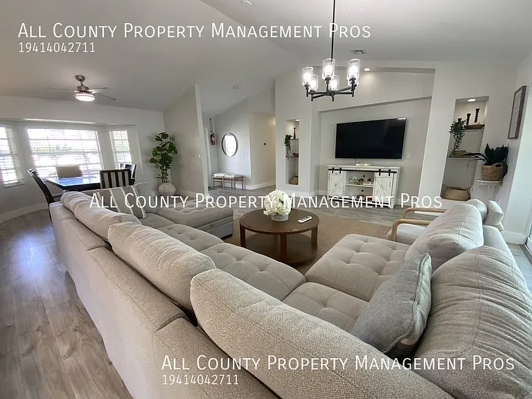 5348 Drew Rd — Photo 3