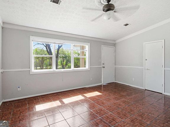 4th image of 4289 Rex Rd