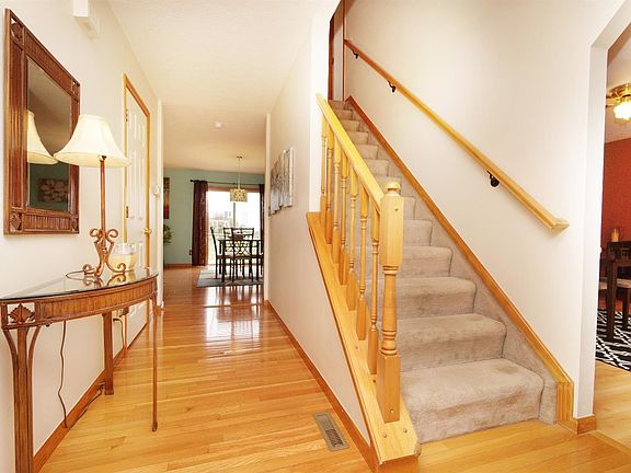 5th image of 5705 Eagle Creek Ct