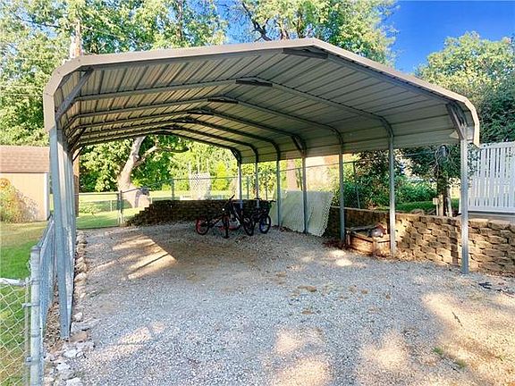 5th image of 1513 Frankie Ln