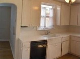 17833 Rosecliff Rd, Cleveland, OH 44119