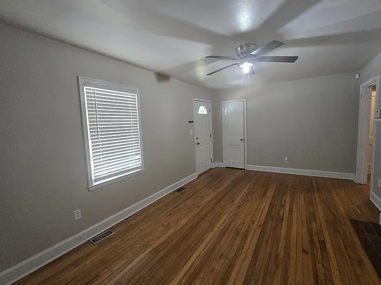 2705 Pecan Dr — Photo 5