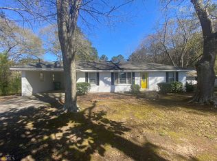 6122 Hillvale Rd, Lithonia, GA 30058