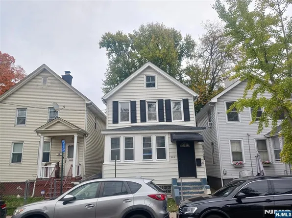 540 Liberty St, Orange, NJ 07050