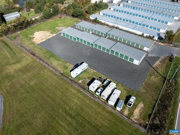 1430 Side Hwy, Crimora, VA 24431