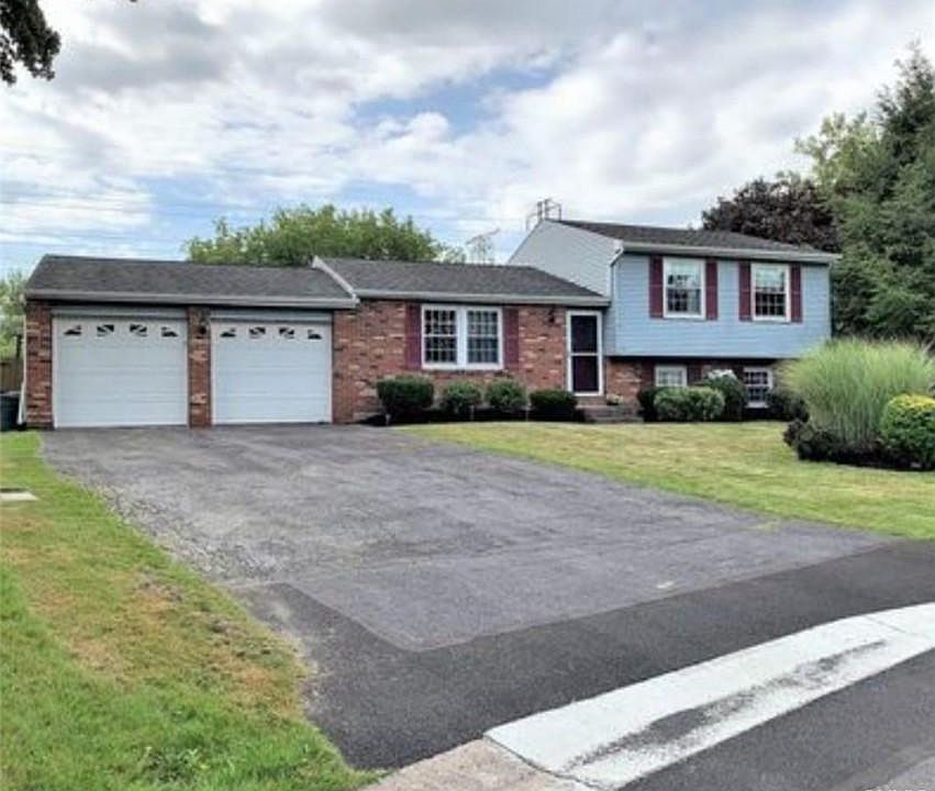 1st image of 7371 Tomwood Dr