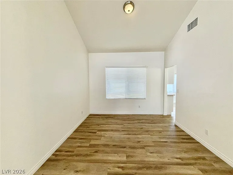 9729 Trail Rider Dr — Photo 3