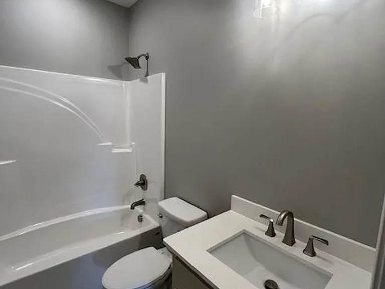 709 George Ave — Photo 14