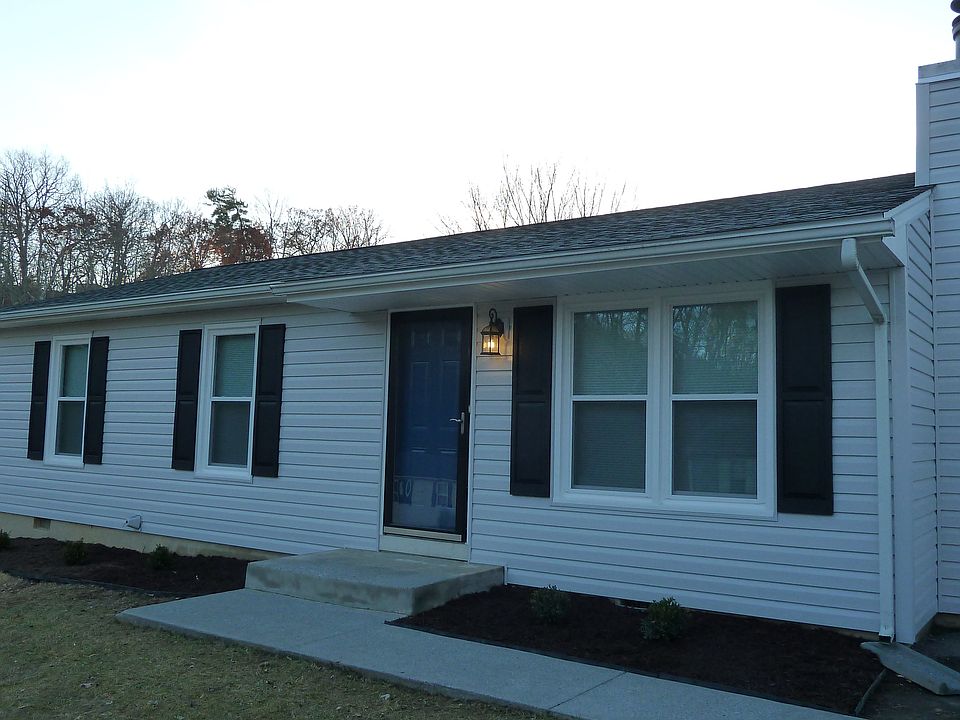 1st image of 8210 Willow Creek Dr