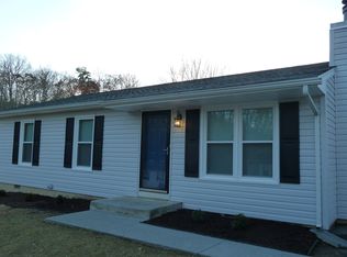 8210 Willow Creek Dr, Roanoke, VA 24019