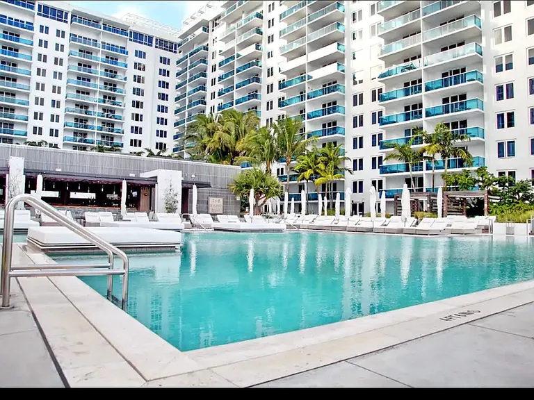 2301 Collins Ave #817 — Photo 87