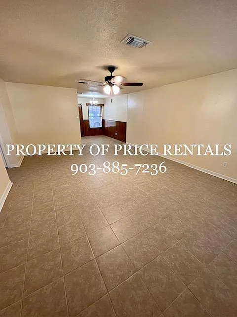 2 bed, 1300 sqft, $1,300 — Photo 2