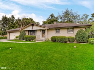933 194th St, Chicago Heights, IL 60411